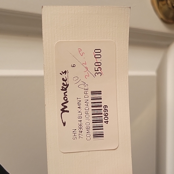 Shoshanna Dress - Picture 4 of 4